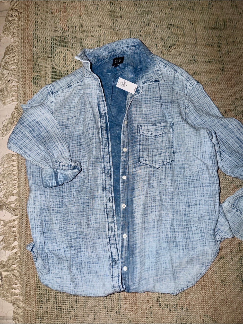 GAP Light Wash Button-Up Gauze Shirt - Blue